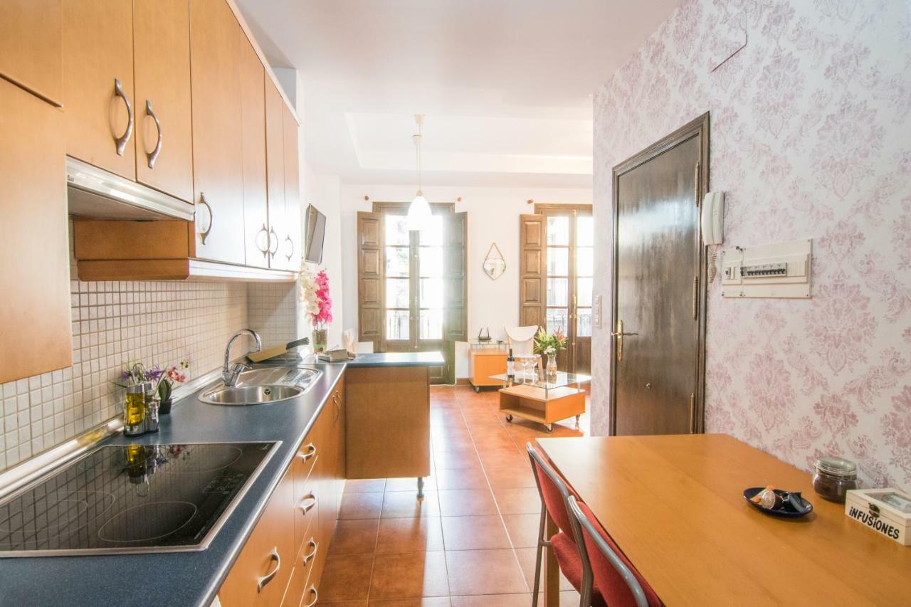 Tuguest Plaza Nueva Apartment Granada Eksteriør billede
